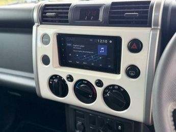 Toyota FJ Cruiser 