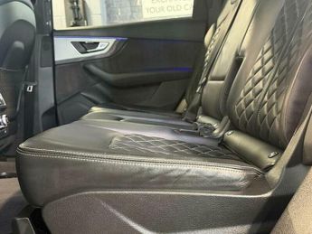 Audi SQ7 4.0 TDI V8 Tiptronic quattro Euro 6 (s/s)