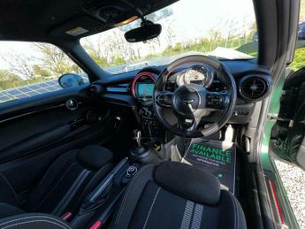 MINI Hatch 1.5 Cooper D Steptronic Euro 6 (s/s) 3dr