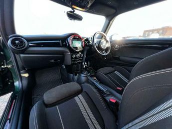 MINI Hatch 1.5 Cooper D Steptronic Euro 6 (s/s) 3dr