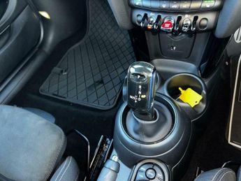 MINI Hatch 1.5 Cooper D Steptronic Euro 6 (s/s) 3dr