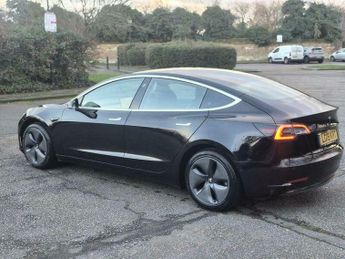 Tesla Model 3 Standard Range Plus Auto RWD 4dr
