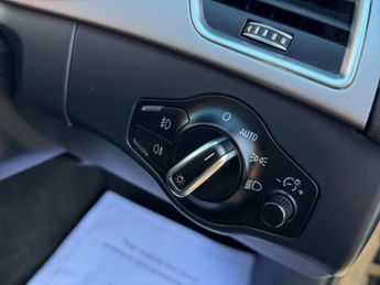 Audi A4 AVANT TDI S LINE