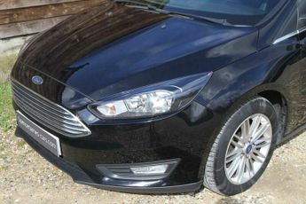 Ford Focus 1.0T EcoBoost Zetec Edition Auto Euro 6 (s/s) 5dr