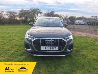 Audi Q3 2.0 TFSI 40 Sport SUV 5dr Petrol S Tronic quattro Euro 6 (s/s) (