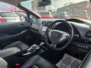 Nissan Leaf 24kWh Tekna Auto 5dr
