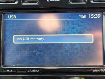 Nissan Leaf 24kWh Tekna Auto 5dr