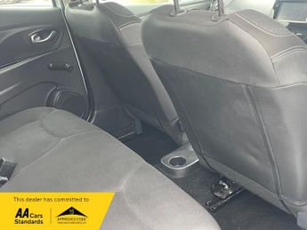 Renault Clio 0.9 TCe Dynamique Nav Hatchback 5dr Petrol Manual Euro 6 (s/s) (
