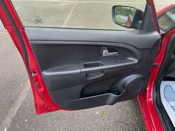 Kia Venga 1.6 3 Auto Euro 5 5dr (Sat Nav)