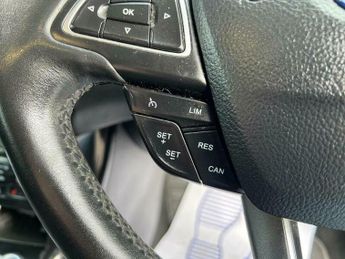 Ford Focus 1.5 TDCi Titanium X Powershift Euro 6 (s/s) 5dr