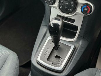 Ford Fiesta 1.4 Zetec 5dr