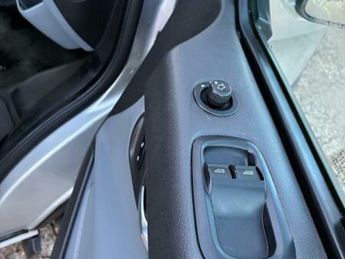 Ford Transit Custom 2.2 TDCi 290 Limited L1 H1 5dr