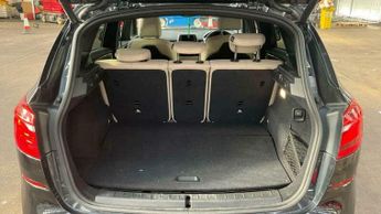 BMW 2 SERIES 2.0 220d M Sport Auto 5dr