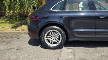 Porsche Macan 3.0 TD V6 S SUV 5dr Diesel PDK 4WD Euro 6 (s/s) (258 ps)