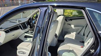 Porsche Macan 3.0 TD V6 S SUV 5dr Diesel PDK 4WD Euro 6 (s/s) (258 ps)