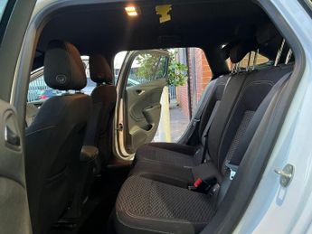 Vauxhall Astra 1.4i Turbo SRi Nav Sports Tourer 5dr Petrol Auto Euro 6 (s/s) (1