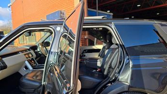 Land Rover Range Rover 3.0 SD V6 Autobiography Auto 4WD Euro 6 (s/s) 5dr