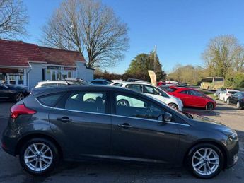 Ford Focus 1.0T EcoBoost Zetec Euro 6 (s/s) 5dr