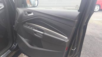 Ford Kuga VIGNALE TDCI - BUY NO DEPOIT FROM £74 A WEEK - SAT-NAV HEATED LE