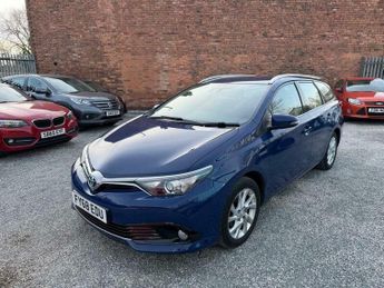Toyota Auris 1.8 VVT-h Icon Tech Touring Sports CVT Euro 6 (s/s) 5dr