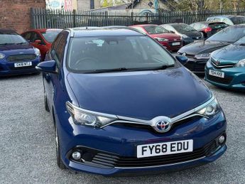 Toyota Auris 1.8 VVT-h Icon Tech Touring Sports CVT Euro 6 (s/s) 5dr