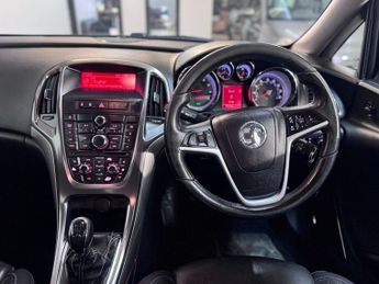 Vauxhall Astra ELITE