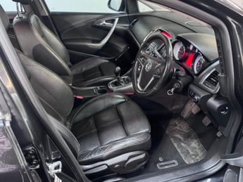 Vauxhall Astra ELITE