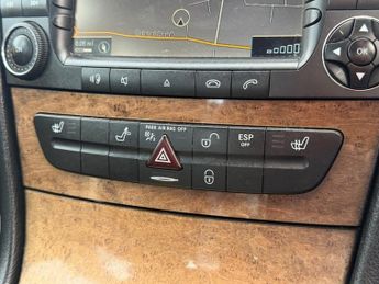 Mercedes E Class 2.1 E220 CDI Avantgarde 4dr Automatic