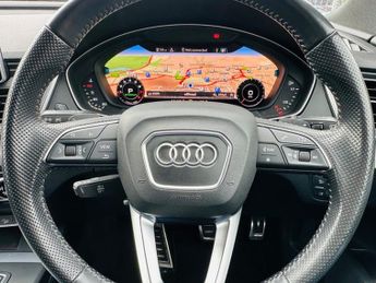 Audi Q5 TFSI QUATTRO S LINE