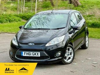 Ford Fiesta 1.4 Zetec Hatchback 5dr Petrol Automatic (154 g/km, 94 bhp)