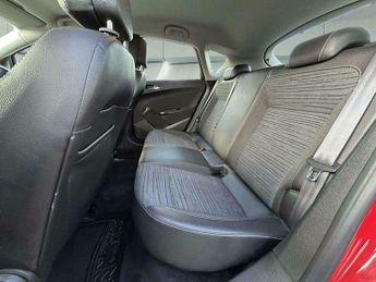 Vauxhall Astra 1.6 16v Excite Euro 5 5dr