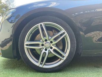 Mercedes E Class E 220 D AMG LINE