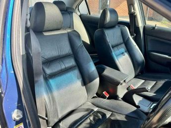Honda Accord 2.0 Accord EX i-VTec Auto 4dr