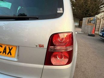 Volkswagen Touran 1.4 TSI SE DSG Petrol Auto 7 Seats 5dr.