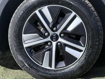 Kia Niro 1.6 GDi 8.9kWh 3 DCT Euro 6 (s/s) 5dr