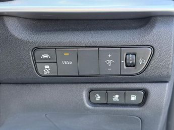 Kia Niro 1.6 GDi 8.9kWh 3 DCT Euro 6 (s/s) 5dr