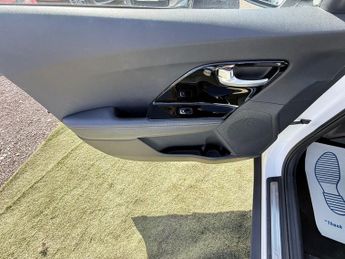 Kia Niro 1.6 GDi 8.9kWh 3 DCT Euro 6 (s/s) 5dr