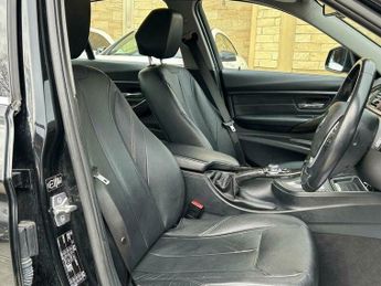 BMW 3 SERIES 2.0 320d Luxury Auto Euro 5 (s/s) 4dr