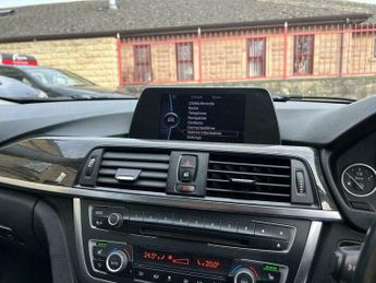 BMW 3 SERIES 2.0 320d Luxury Auto Euro 5 (s/s) 4dr