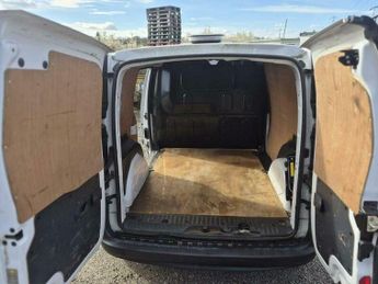 Renault Kangoo ZE ML20 33kWh Business Auto MWB 4dr (i)