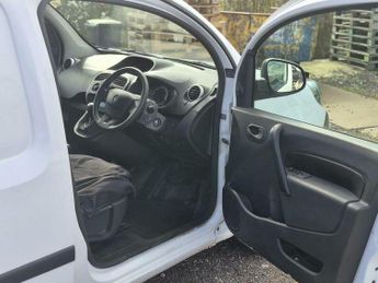Renault Kangoo ZE ML20 33kWh Business Auto MWB 4dr (i)