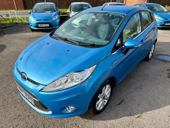 Ford Fiesta ZETEC AUTOMATIC+LOW MILES+TWO KEYS