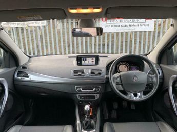 Renault Megane 1.5 dCi Dynamique Nav Sport Tourer Euro 6 (s/s) 5dr