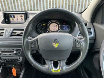 Renault Megane 1.5 dCi Dynamique Nav Sport Tourer Euro 6 (s/s) 5dr