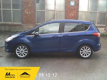 Ford B Max TITANIUM