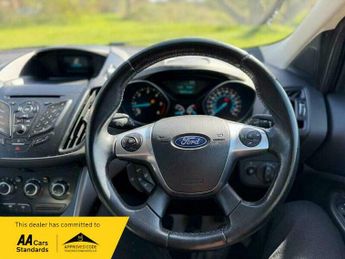 Ford Kuga 2.0 TDCi Zetec SUV 5dr Diesel Manual 2WD Euro 5 (140 ps)