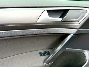 Volkswagen Golf 1.4 TSI BlueMotion Tech S DSG Euro 5 (s/s) 5dr