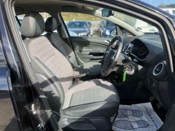 Vauxhall Corsa 1.4 16V SE Euro 5 5dr