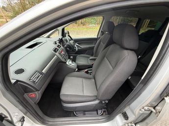 Ford C-Max ZETEC 145