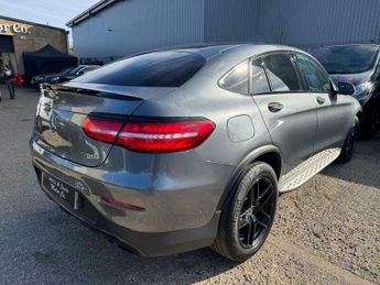 Mercedes-Benz C Class 2.1 GLC220d AMG Line (Premium Plus) Coupe G-Tronic+ 4MATIC Euro 